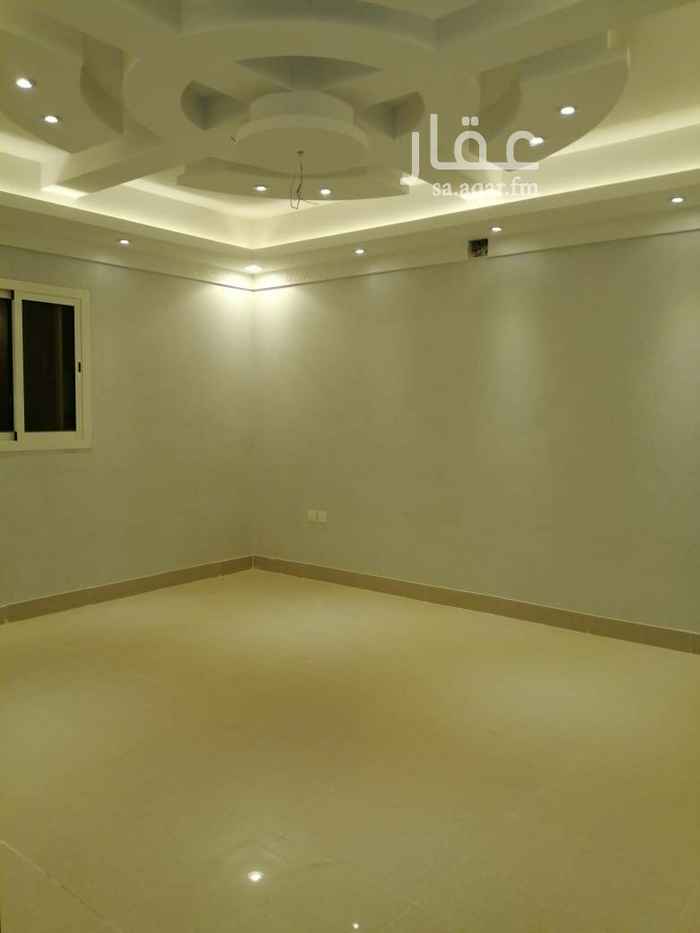 1694360 للإيجار شقه عوائل بحى الملقا ثلاث وصاله
بدون مكيفات وبدون مطبخ بسعر ٢٥الف
مع امكانيه تركيب المكيفات والمطبخ بسعر ٣٠الف
الشقه في فيلا سطح
لا يوجد مصعد