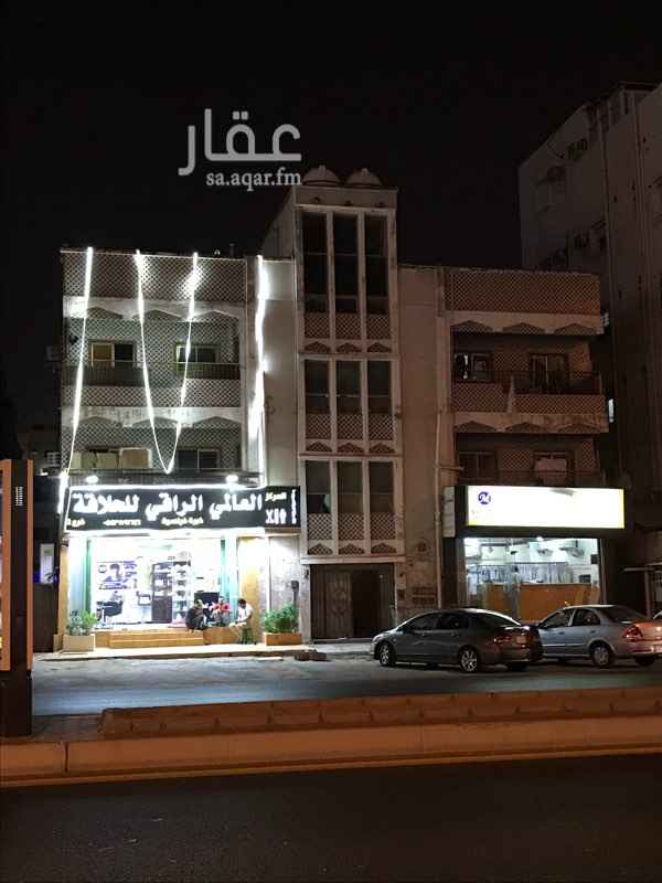 1206016 عماره في حي العزيزية للإيجار بدون المحلات
للتفاصيل يرجى الاتصال على 0503008964