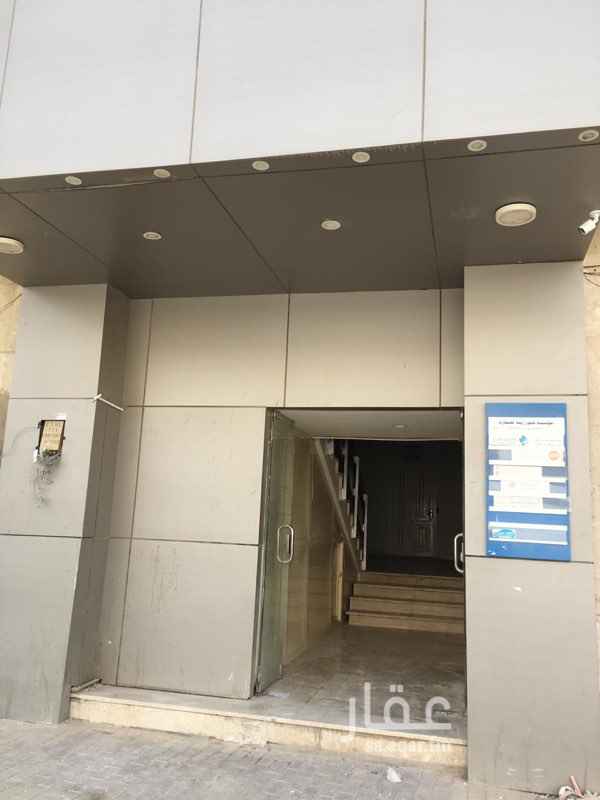 1532390 للتقبيل مكتب مؤثث تقاطع الملك عبدالله مع الملك عبدالعزيز
العماره على شارعين جنوبية شرقية وخطوات عن محطة المترو الرئيسية
المكتب دور ارضي بواجهة مدخل العمارة
المساحة 160م
مدخل واستقبال بتصميم داخلي
عدد 6 مكاتب وعدد 1 قاعة اجتماعات
عدد 4 حمامات
عدد 8 مكيفات سبيلت
عدد 5 تلفزيونات
عدد 4 كاميرات مراقبة مع هاردسك
عدد 1 متطقة تحضير قهوة مع برادة وغلاية
اثاث متكامل من مكاتب ودولايب وكراسي وطاولات
الايجار 40 الف دفعتين وباقي في العقد شهرين
الملاك قمة في الاخلاق والسماحة مع كافة المستاجرين
للتقبيل