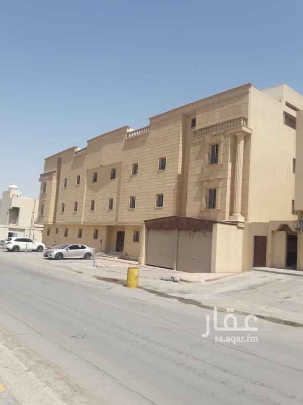 1588719 ايجار بالكامل او بيع
يوجد قبو ومواقف امامية وخلفية