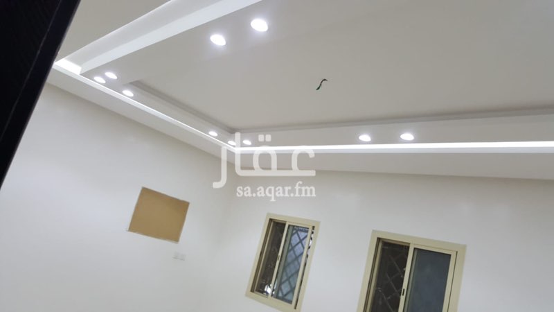 1553909 شقه اربع غرف ومطبخ وثلاث حمامات وصاله وغرفة غسيل
جديده با١٨٠٠ شامل الماء والكهرباء
الموقع ((طريق مكه القديم بعد مستشفى الحرس الوطني ))