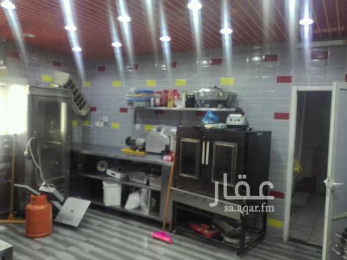 1187631 مطعم للتقبيل بالمعدات او بدون المعدات بداعي السفر المحل واسع وجديد مجهز مشويات وحفلات خارجيه ورز ودجاج الديكور بحاله ممتازه جدا ويوجد مستودع للمحل