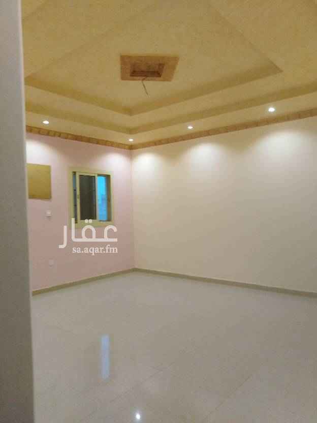 1467944 للبيع فيلا روف روف فوق سطوح العماره الدور الخامس
تتكون من عدد سبع غرف وصاله ومطبخ وحمام
موقف خاص
خزان علوي وسفلي مستقل
غرفة سائق
السعر نهائيا غير قابل للتفاوض ٧٠٠الف زائد عملتنا 2,5%