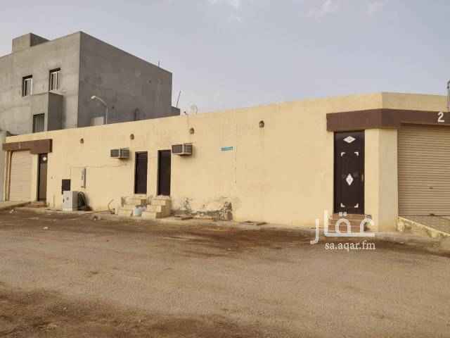 1541590 استراحة العارض في بدر أ
مساحة الأرض 625 شارعين
اطولها 25 * 25 جنوبي غربي
شوارعها 15
عمر الاستراحة 3 سنوات
مقام عليها عدد 4 استراحات
وعدد 4 غرف تأجير حراس او عمال مع دورات المياه.
وصف كل استراحة = عبارة عن صاله وبها مشب وغرفة نوم ودورة مياة ومطبخ وحوش ومدخل سيارة.
مكيفة بالكامل ومطابخها راكبة.
الدخل السنوي 12٪ كحد ادنى
ملحوظه الموقع غير دقيق
ملحوظه الفله علي السوم