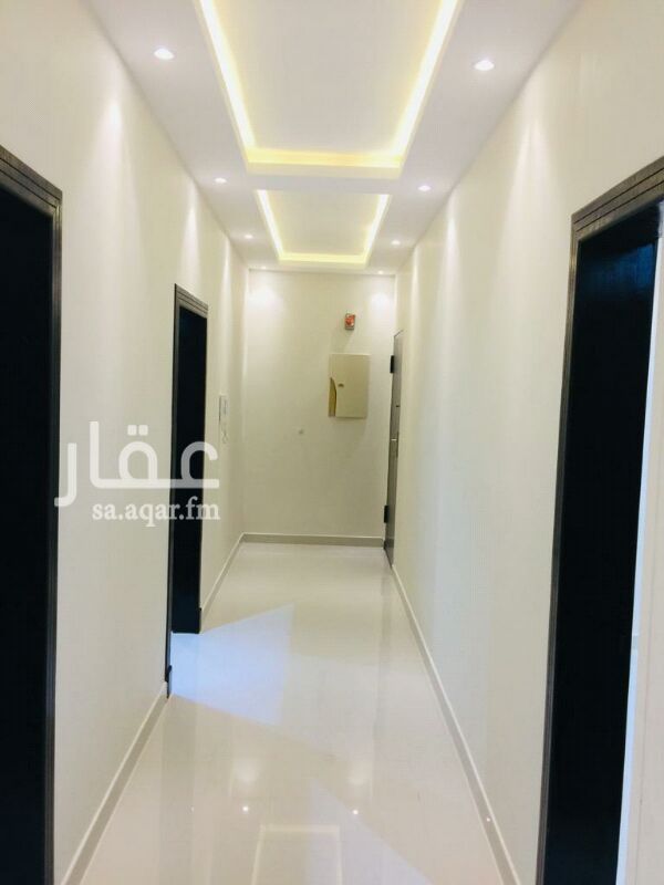 1759121 للايجار ملحق في فيلا جديد تشطيب ممتاز مجلس وغرفه نوم كبيره وحمامين وسطح ...