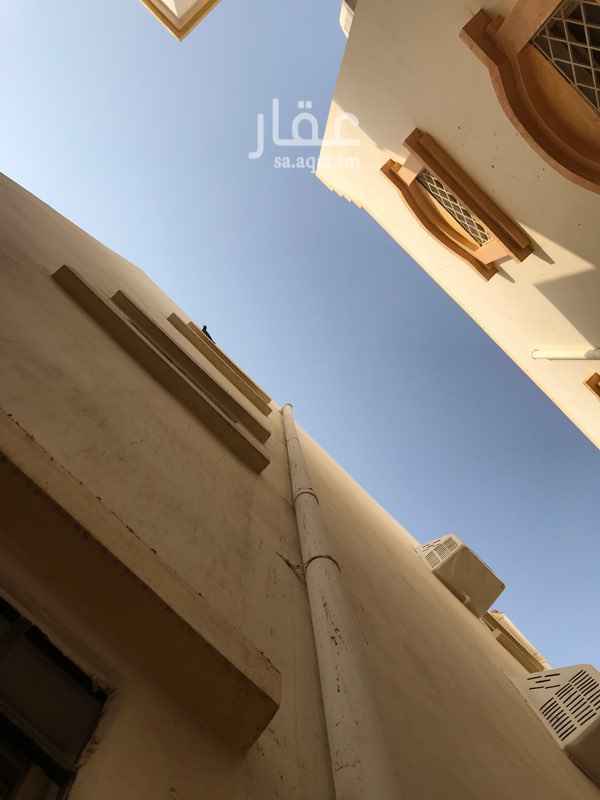 1736836 ٣ أدوار
(فله + ٤ شقق )
بناء شخصي وتشطيبات فاخره بفواتير خاصةً الفله أسباني وايطالي أغلى مافي السوق والسباكه والكهرباء شركه متخصصه بعقود وضمانات تحت اشراف هندسي التسليح والعوازل والخرسانات شغل مضمون ١٠٠٪ لمدى الحياة
الخزان الارضي تسليح دبل وعزل من شركه متخصصه كبير يسع أكثر من أربع وايتات ١٩ طن
وصل الى الآن السوم مليونين ومئه وخمسون الف
المبنى متعوب عليه ويستاهل اكثر شوف بنفسك وقيّم
ومن أراد بيت العمر والشغل الزين فلا يتردد وأنا المالك أتعهد بضمانه لك مدى الحياة وبالله التوفيق