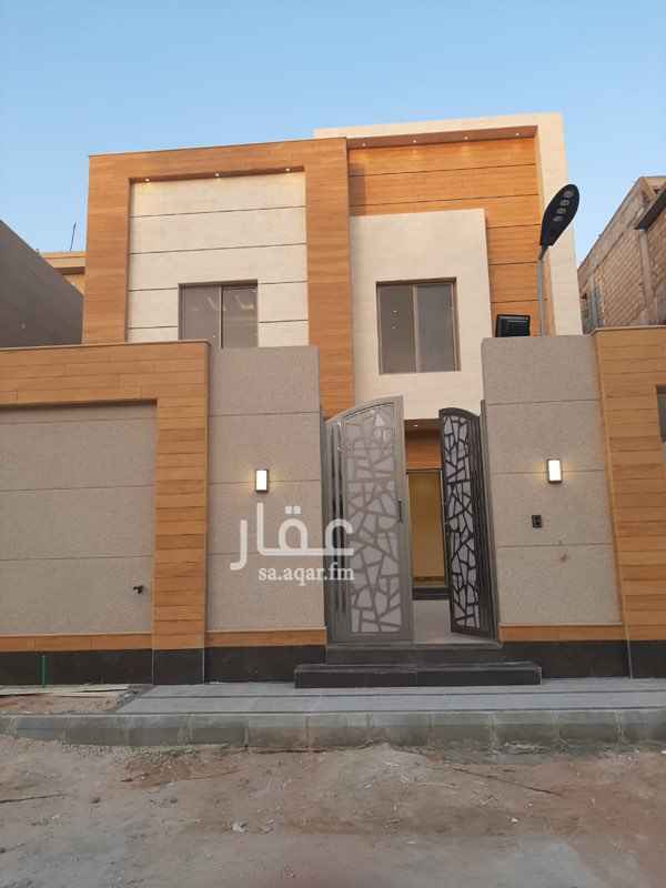 1762487 للبيع فيلا بحى رياض الخزامى المساحة ٦٠٠م
شارع ١٥ شمالي
الموصفات
الدور الأرضى مدخل سيارة غرفة سائق ملحق خارجى مجلس رجال ومقلط وصالة ومطبخ ومسبح
الدور الأول 5غرف نوم
الدور العلوى غرفة خادمة وغرفة غسيل وصالة رياضة
مميزات الفيلا تكييف مركزى مسبح مصعد
السوم ٣ مليون و ٧٠٠
ملاحظه الفيلا تحت التشطيب النهائي