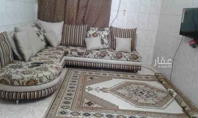 1680553 ممكن اجار سنوي
يوجد شقة أرضية وعلوية الأثاث مجدد