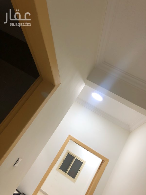1504682 بسم الله .
فرصه استثماريه عماره تجاريه عليها تصريح عزاب الدخل
السنوي 400000
عقد طويل الاجل المده ١٠ سنوات ويوجد شرط غرامي مالي علئ العقد للمستأجر ملزم للطرفين
العقد المتبقي منه ٩ سنوات .
الدخل ممتاز جدا وفرضه اسثماريه جيده جدا
اتمنئ الخير لي ولكم .