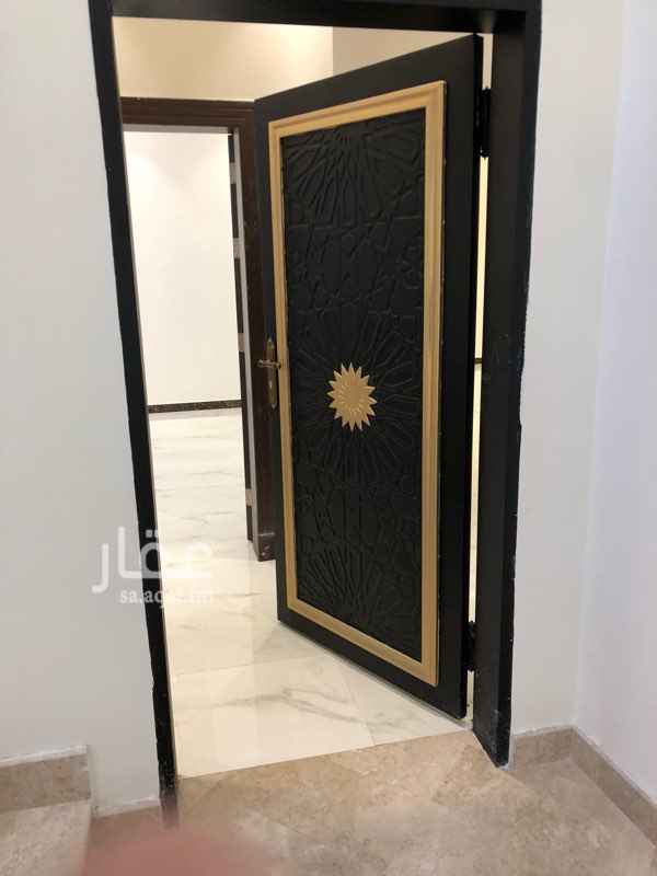 1401700 شقةجديدة للايجار قمراء 5 مخطط لؤلؤة الشمال تشطيب فخم
جداً بالدور الأول
غرفتين نوم
مجلس
صاله
مطبخ
غرفة غسيل
جميع الشقه ديكورات جبسيه بما فيها دورات المياه والمطبخ
مراوح شفط مخفيه
بورسلان فخم جدا
الغرف تقريبا مساحاتها 4*5
الصاله كبيره جدا 5* 6
المطبخ كبير جدا 4*5.5
غرفة غسيل 2 * 3 وتنفع غرفة خادمه
عداد كهرباء مستقل للشقه مخصص لها