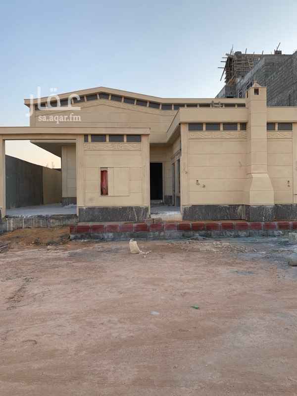 1697981 ٣غرف نوم منها غرفه ماستر مجلس نساء وصاله مطبخ مجلس رجال ومقلط مجلس خارجي ٤ دورات مياه
سعر البيع مليون وخمسين