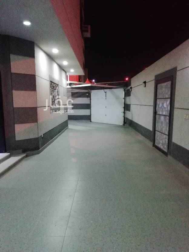 1500836 دور ارضي مصغر ٣ غرف وصاله مصغره مع ملحق خارجي ودوره مياه ومدخل سياره وحوش كبير مع مكيفات نظيف