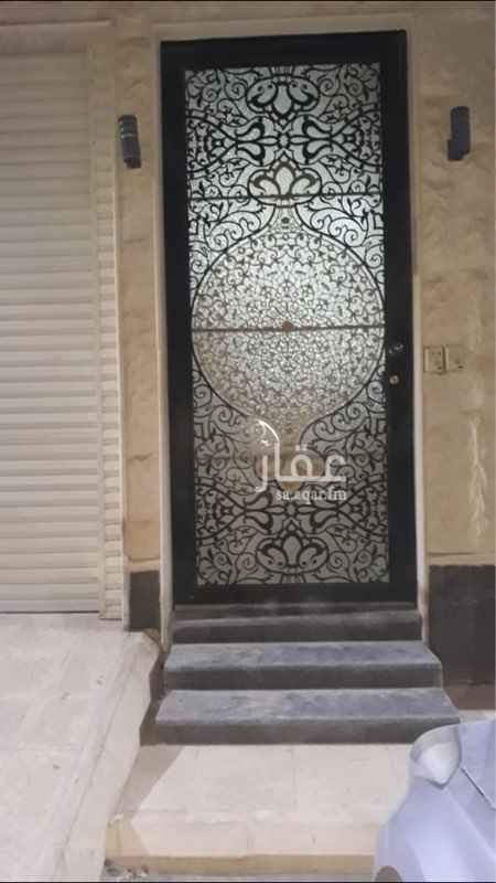 1599621 شقه نضيفه جدا شرحه واسعه
دور اول
اريع غرف
للتواصل 0533370927