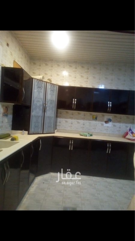 1645979 شقه دور علوي مدخل مشترك مع جار
مطبخ راكب ثلاث غرف وصاله
للتواصل
موسسة امال التمليك العقاريه
0533370927