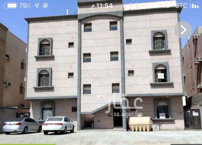 1298301 ملحق للإيجار مكون من اربع غرف وصالة ومطبخ راكب وثلاث دورات مياه خلف اسواق المزرعه مباشره
يوجد مصعد