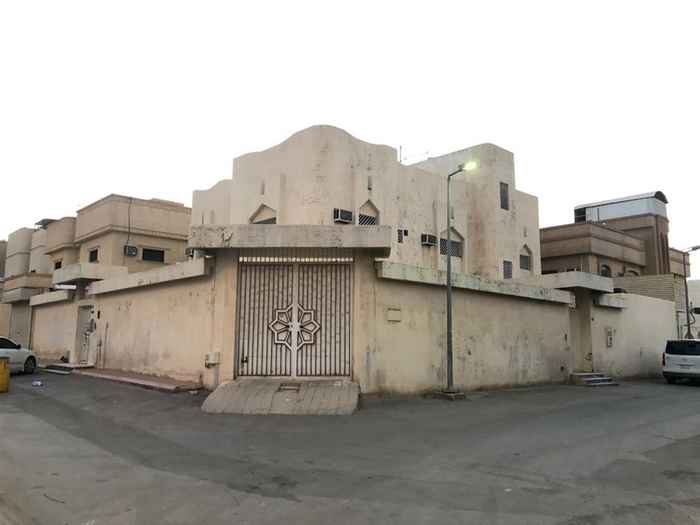 1703457 السلام عليكم ورحمة الله وبركاته
اعرض لكم فله بالرياض بحي الفيحاء للإيجار مساحتها ٥٣٠ مع ملحق خارجي وحمام وبيت شعر مفصوله من الداخل دورين الحوش غير مفصول مع وجود مكيفات بكامل الغرف وبحالة جيده قيمة الايجار ٥٥٠٠٠ ريال قابل للتفاوض
الرقم 0550009101