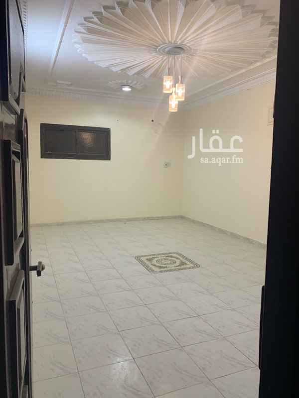 1756770 يوجد شقه غرفتين وصاله ودوره مياه ومطبخ راكب مجدده ونظيفه دور الثاني بعد دور الارضي
شقه محترمه