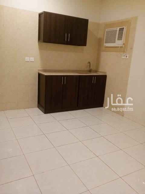 1656977 شقق عزاب بحي طيبه غرفه وصاله وبوفيه ودوره مياه ب ١٣٠٠
