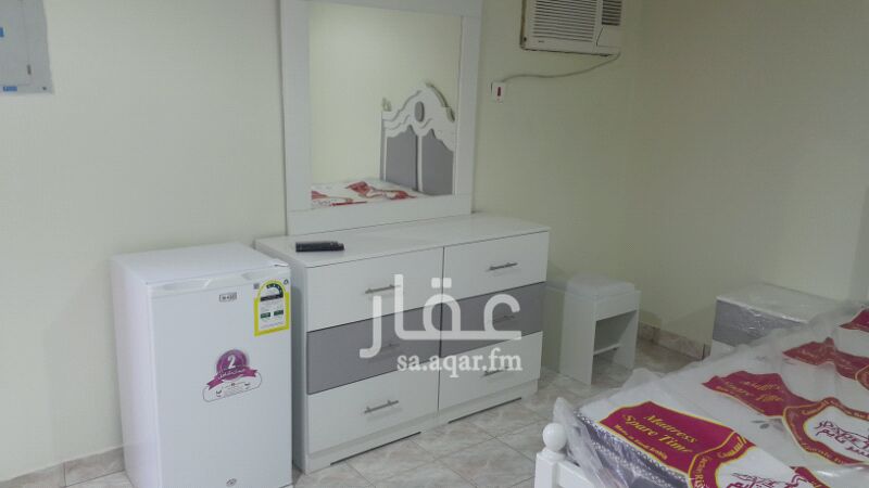 712475 ١٥٠٠ ريال مفروش و ١٢٠٠ريال غير مفروش
