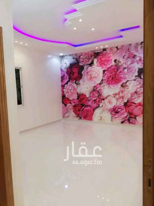 1291183 دور ارضي للايجار شارع 20 شرقي قريبه من الخدمات موقع مميز