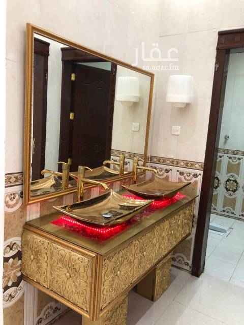 1569667 دور ارضي للايجار شارع 30 شمال قريب من طريق الدمام ديكورات حديثه