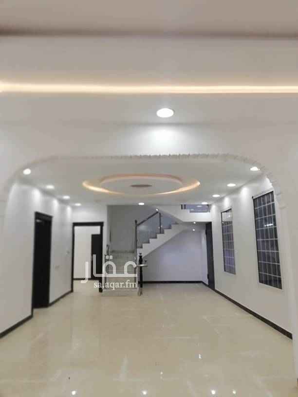 1578335 درج داخلي للايجار ديكورات حديثه قريبه من الخدمات شارع ١٨ شمالي بالرمال الراحه