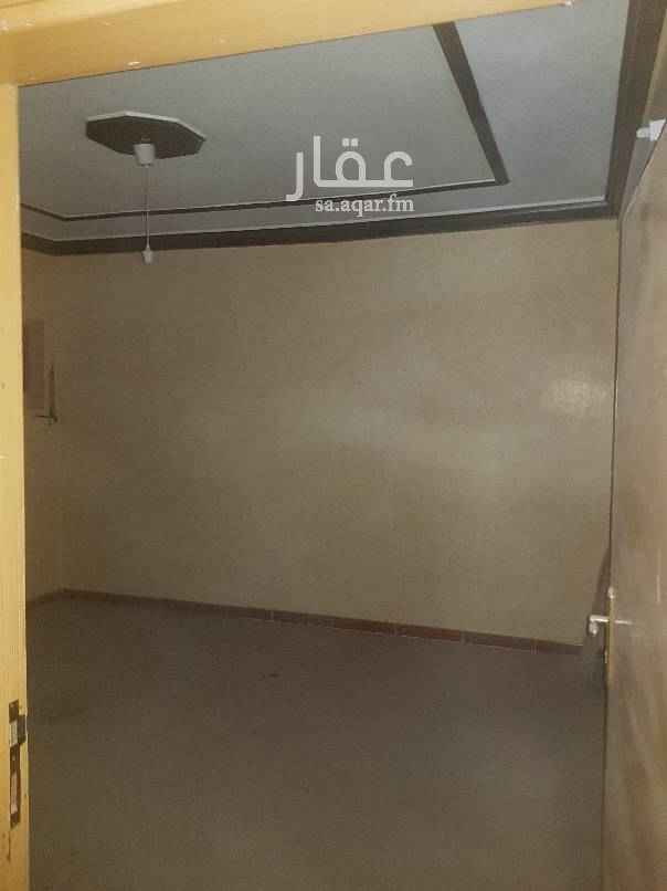 1396396 ثلاث غرق وصاله ومطبخ عداد مستقل وسطح بحي الخليج