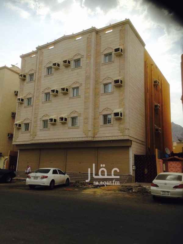 1690742 اربع محلات في عمارة جديدة مقابل مسجد المطرفي