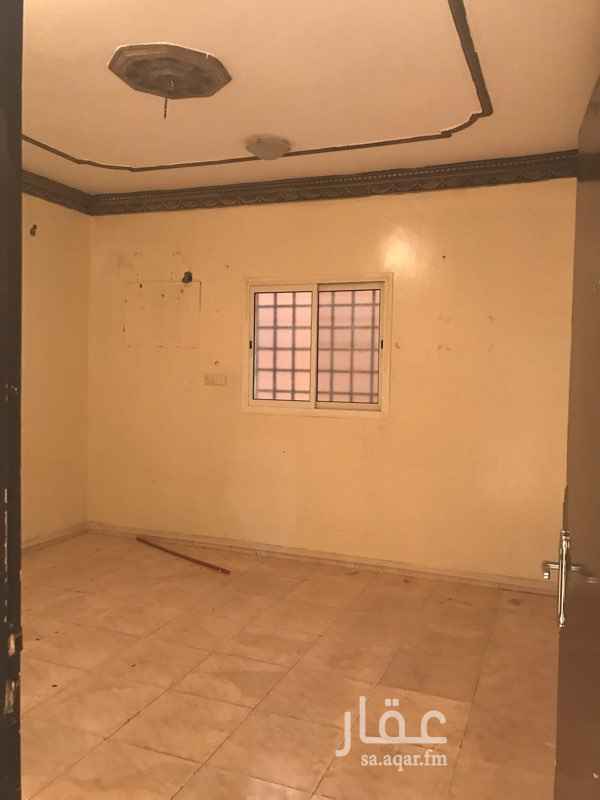 1654188 دور ارضي للاجار في اليرموك الغربي ٦غرف وصاله
سوف يجدد
شارع ٢٠