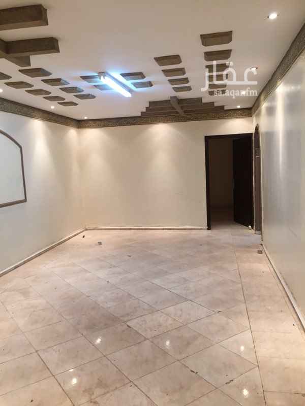 1649856 دور ارضي للايجار بحي اليرموك الغربي مع حوش صغير لا يوجد مشب ولا مدخل سياره تتكون من ثلاث غرف نوم ومجلس ومغلط وصاله ومطبخ وثلاث دورات مياه وحوش صغير خلف اسواق باركو سيتم تجديد الدور بالكامل
للتواصل:-
أمير:0534099996
