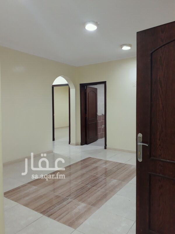 1255604 3غرف وصاله و3 دورات مياه ومطبخ
(المكاتب مرخصة)