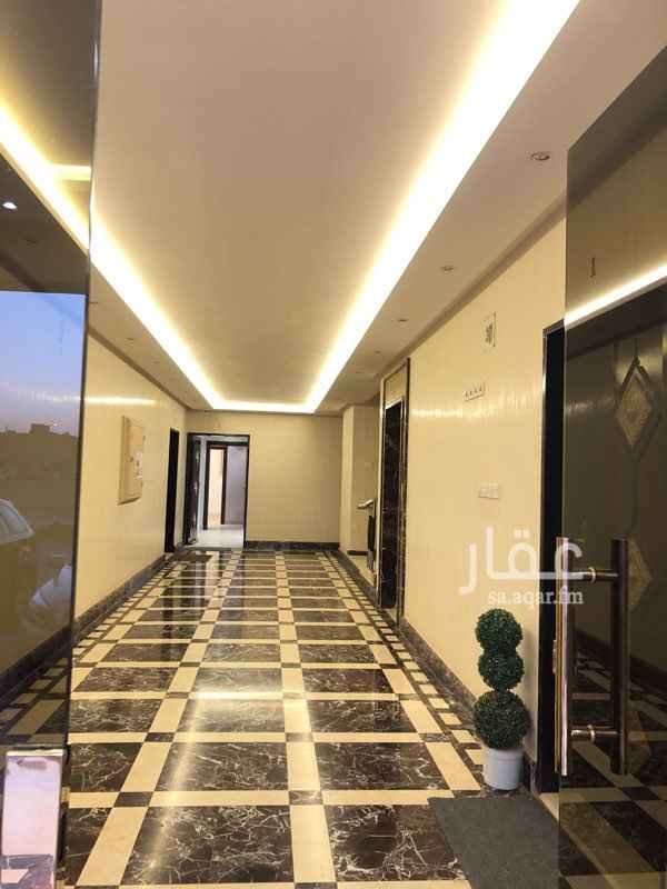 1694251 شقة للِإيجار :
تقع بعمارة سكنية راقية (مجموعة جوري للتمليك الشقق)
تتكون من :-
- مجلس
- صالة
- ٣ غرف نوم (احداها ماستر)
- مطبخ (غرفة غسيل او غرفة خادمة)
- ٣ دورات مياه
مكيفات ومطبخ بحالة ممتازة جداً
السعر : ٣٨,٠٠٠
للمفاهمة : 0534195228