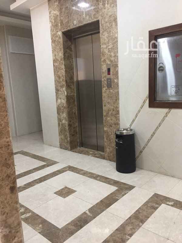 903735 ثلاث غرف ماستر + صاله + مجلس+ غرفة خدامه