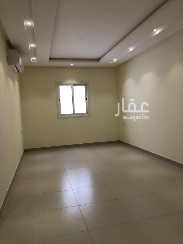 1687378 شقق تمليك فاخرة اربع غرف وصالة وثلاث دورات مياة وغرفة خادمة مع دورت مياة راكب مكيفات