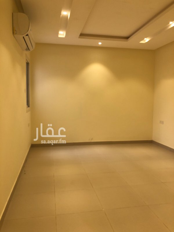 1687386 شقق تمليك فاخرة اربع غرف وصالة وثلاث دورات مياة وغرفة خادمة مع دورت مياة راكب مكيفات
شقة ١٠