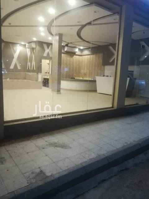 1742840 محل مطعم بداخل محطة على طريق الدمام الفرعي مقابل محطة الفحص الدوري
