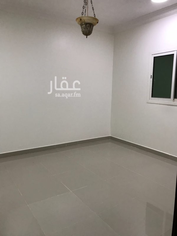 1545299 شقه شبه جديده ٤ غرف كبار صاله كبيره مطبخ ٢ دورات مياه بجوار حديقة وجامع المصباح قريبه من مدارس زمزم
التواصل مع صاحب الشقه ابو عبدالله ٠٥٥٥٥٢٨٤٨٧