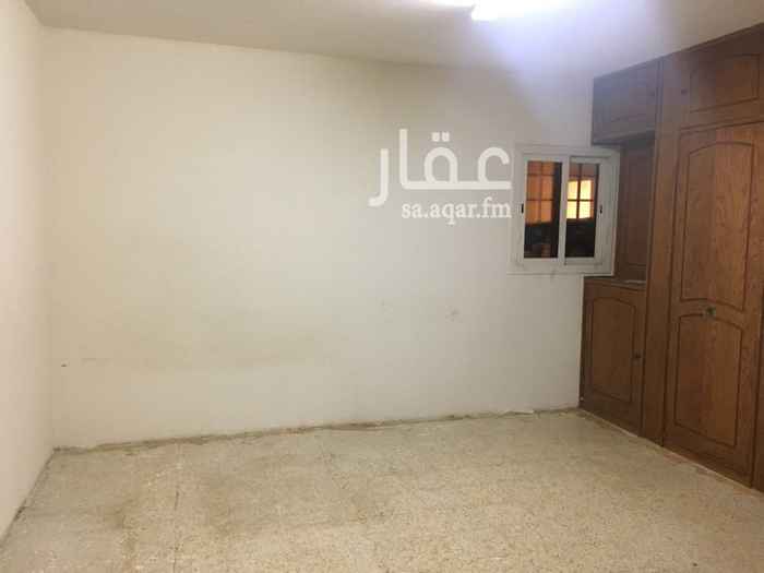 1298675 غرفتين ودورة مياه بفيلا بالسطح للايجار.
للتواصل 0534502222
مطلوب عائله صغيره رجل وزوجته فقط.