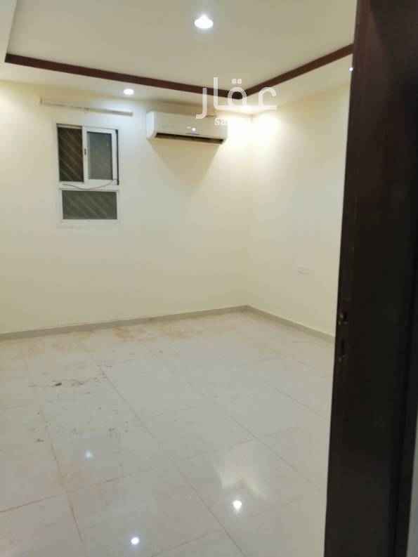 1626714 غرفتين وصاله ومطبخ وحمام مكيفات ومطبخ راكب حي النهضة شارع سلمان الفارسي يوجد بها عامل نظافة ومواقف سيارات قريبه من المسجد وطريق خريص وجميع الخدمات