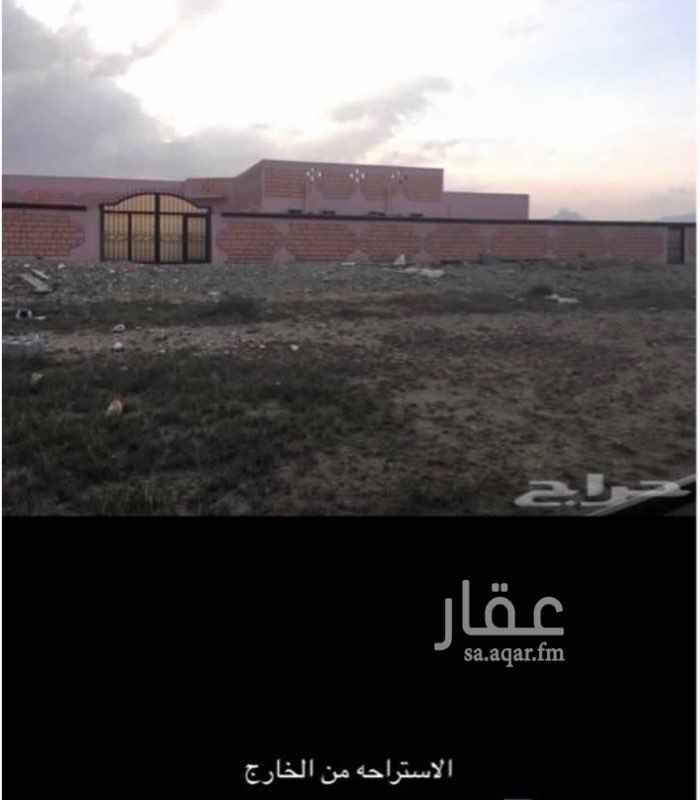 1117764 استراحه الريف للأجار اليومي في الخوش امام جامع بن باز خلف محطة المحروقات مكونه من حوشين رجال ونساء وكل قسم فيه دورتين مياه ومجالس وصالة عشاء ومطبخ