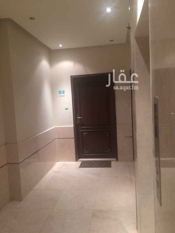 1485083 شقه ايجار حي الربيع الشرق ٣ غرف وصاله ٣ دورات مياه في عمارة اسوار