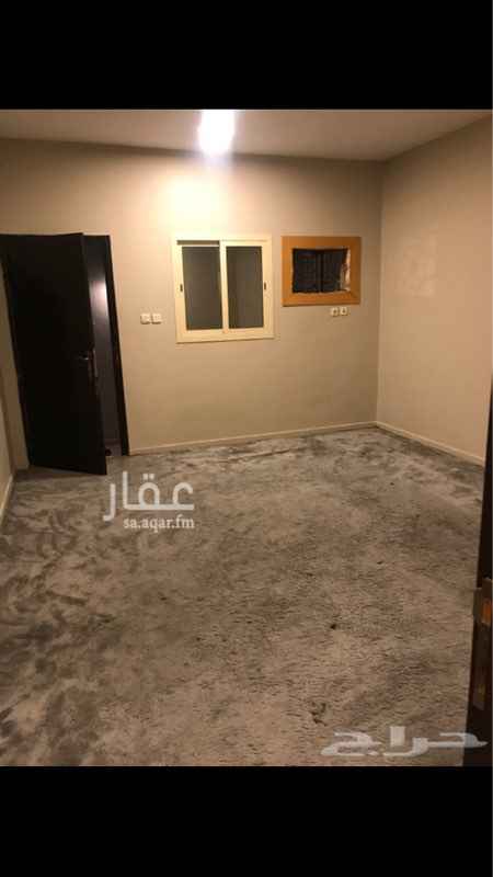 1401195 يوجد لدينا شقة عزاب فاخرة في موقع مميز على شارع ابو بكر الصديق قريبه من جميع الخدمات مقابلة بندة وماك وأسواق العثيم ومجمع مطاعم
حالة الشقة جديدة
الشقة مكونة من:
غرفة
مطبخ
دورة مياة
في الدور الأرضي
• الكهرباء والماء مجاناً
+تأمين 500ريال