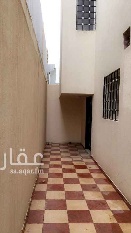 1296008 ٣شقق للايجار في الدار البيضاء جديد ٣ غرف وصالة و٢حمام ومطبخ ١٥٠٠في الشهر موقع مميز الصرف موجود كل الخدمات موجودة الموقع بتحديد قريب من شارع ابن حجر من الغرب
