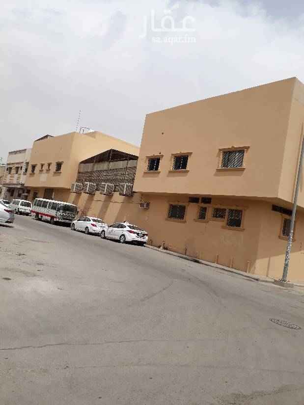 1458922 ٢ عماير في منفوحة الجديدة قريب من شارع المنفوحة العام وقريبة من موقع صلاة العيد موقع مميز اول كانت مدارس والان تصلح للشركات والمؤسسات الاتصال على الجوال 0543200002 السوم ١٠٠الف ايجار وسط العماير حوش كبير اوصل الموقع واتصل الإعلان من نفس الموقع تصلح مدارس خاصة وتصلح مستودعات