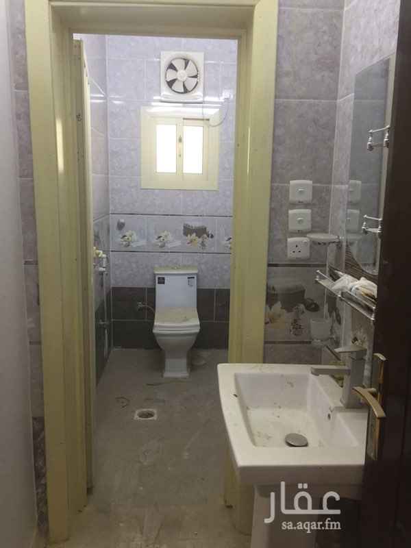 1514679 متوفرة شقق جديده في بطحاء قريش جهة الدائري الرابع مواقف داخليه من 4 غرف وصالة و 3 حمامات مدخلين المطلوب 18000 دفعتين و نقبل الدفع الشهري