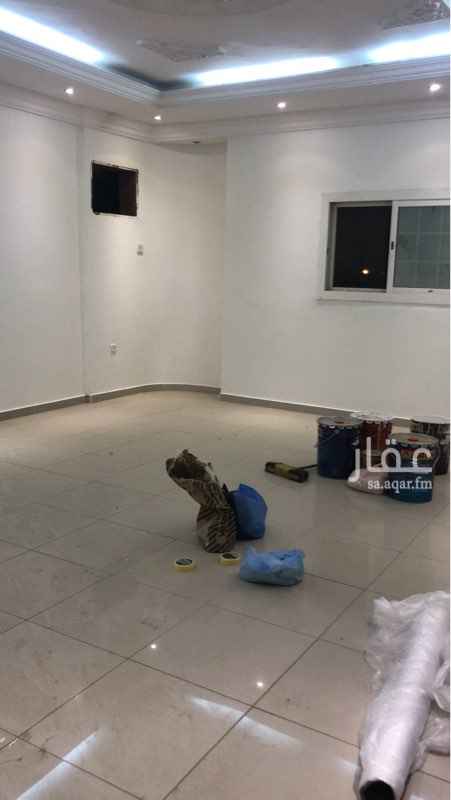1410368 الشقه عوايل
بالحي المروه
5+غرف + صاله + مطبخ +3 دورات مياه
عداد مستقل
الايجار 26000
دقعات كل 3 شهور