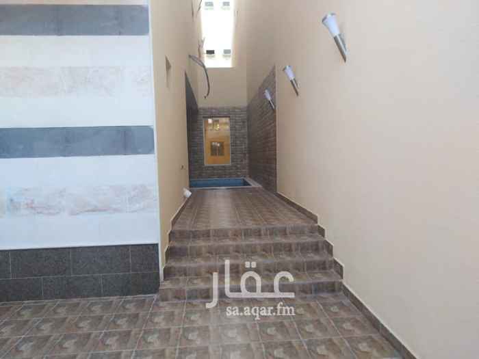 1675583 فله للبيع مساحه 450 في الحمدانيه الماجد مفصوله دورين وملحق نضام مفتوح درج داخلي مجالس استقبال ادور الارضي وحمامين ومطبخ ادور الأول اربع غرف نوم 4 حمامات صاله مطبخ الملحق غرفتين حمامين صاله مطبخ السعر مليون 450الف فيه مصعد راكب عليها ضمانات سباكه كهرباء بناء شهاده هندسيه اعتذر الموقع غير دقيق للتواصل 👇🏻👇🏻علا رقمي ام الجوري ٠٥٣٤٩٢٨٧٩٨