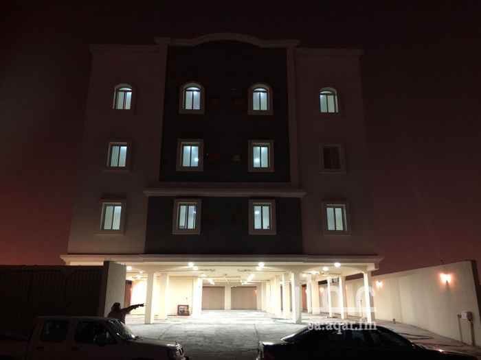 1333372 يوجد عماره جديده بحي الضباب سويتات غرفه وصاله ومطبخ ودورت مياه يوجد مصعد وموقف خاص