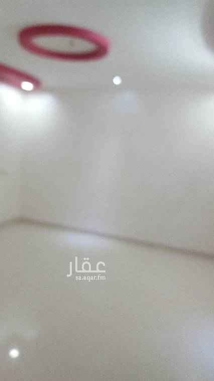1566687 شقه ارضيه مدخل سياره ..مشب ..حوش الشقه ممتازه جدا