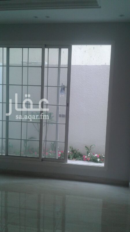 1401878 شقه فاخرة دور ارضي 3 غرف صالة مطبخ دورتين مياة مدخل خاص